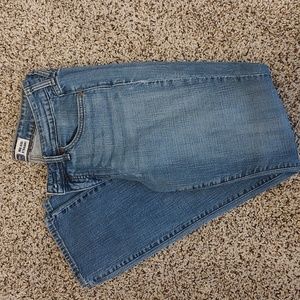 Women's Levi Jeans
